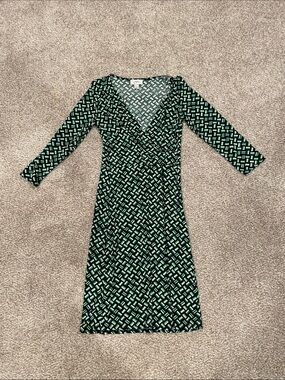 LOFT Green and Black Geometric Wrap-Style Long Sleeve Dress